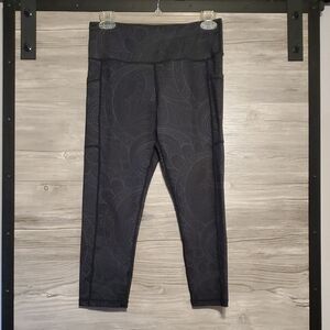 Constantly Varied Gear Black and Gray Zenergy Patterned Leggings